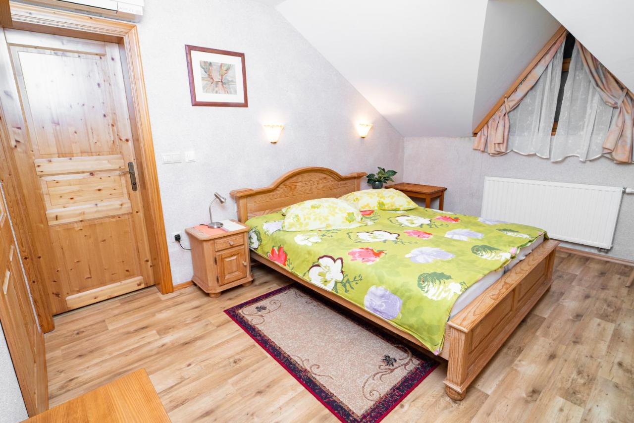 Guesthouse Mocivnik Okroglice Luaran gambar