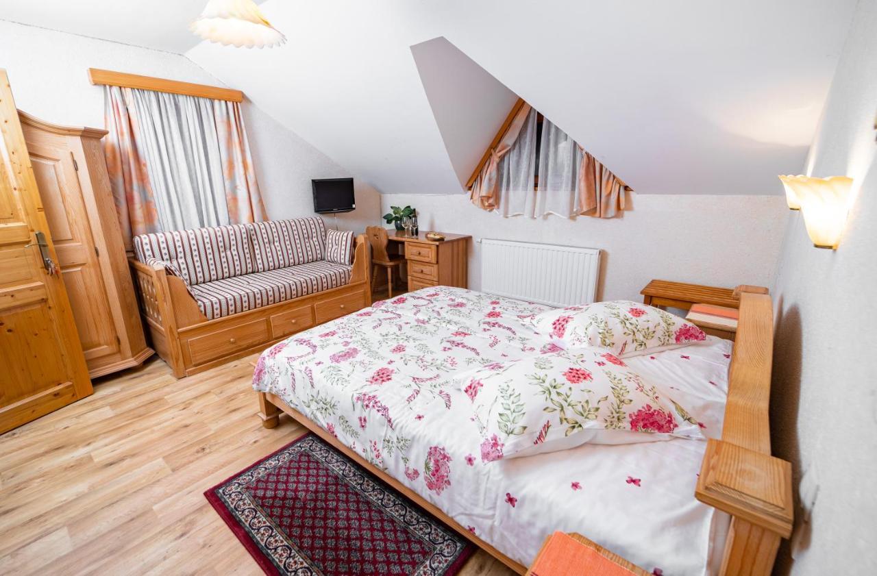Guesthouse Mocivnik Okroglice Luaran gambar