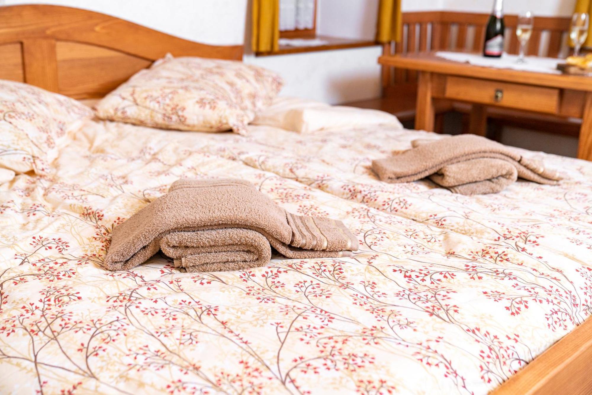 Guesthouse Mocivnik Okroglice Luaran gambar