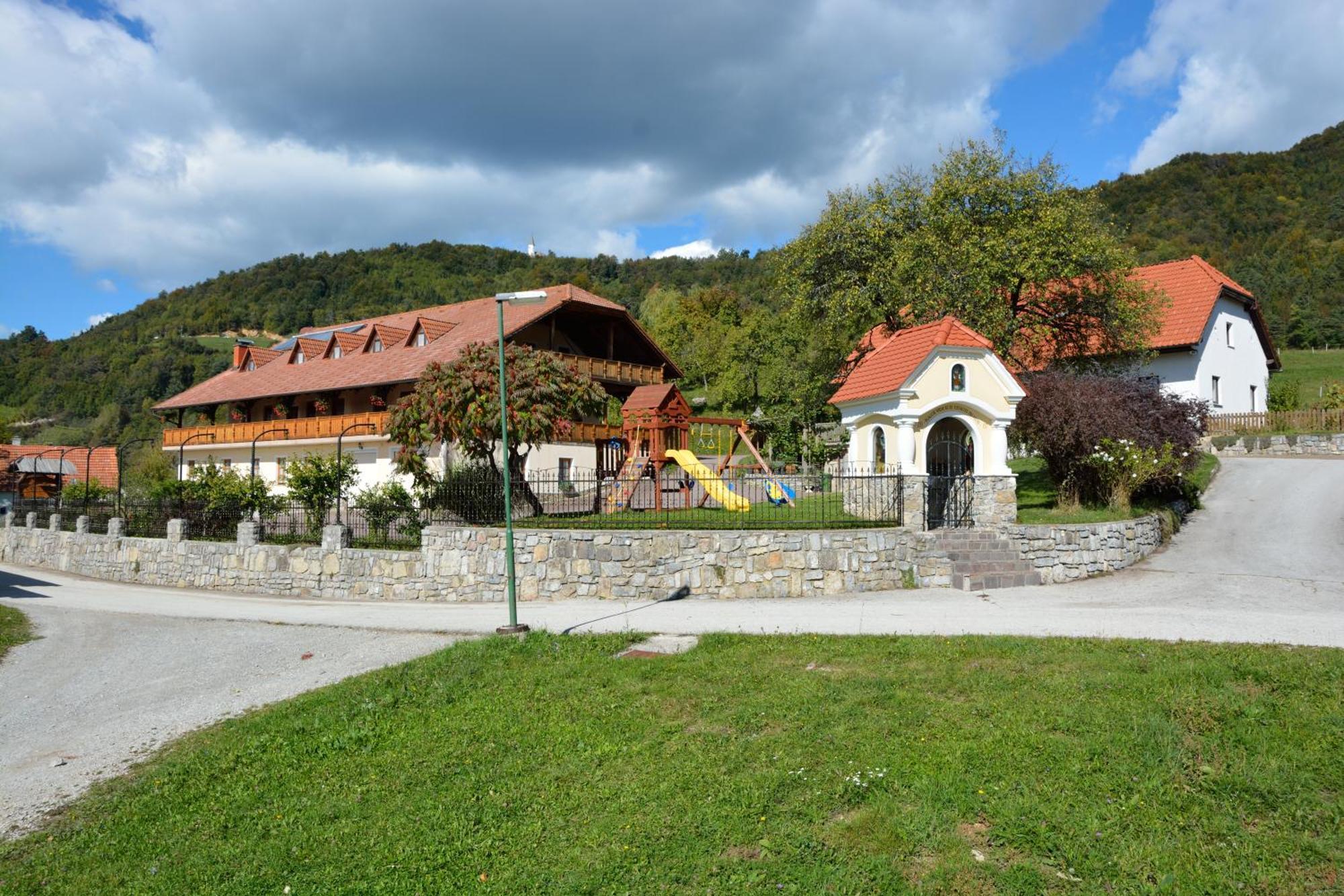 Guesthouse Mocivnik Okroglice Luaran gambar
